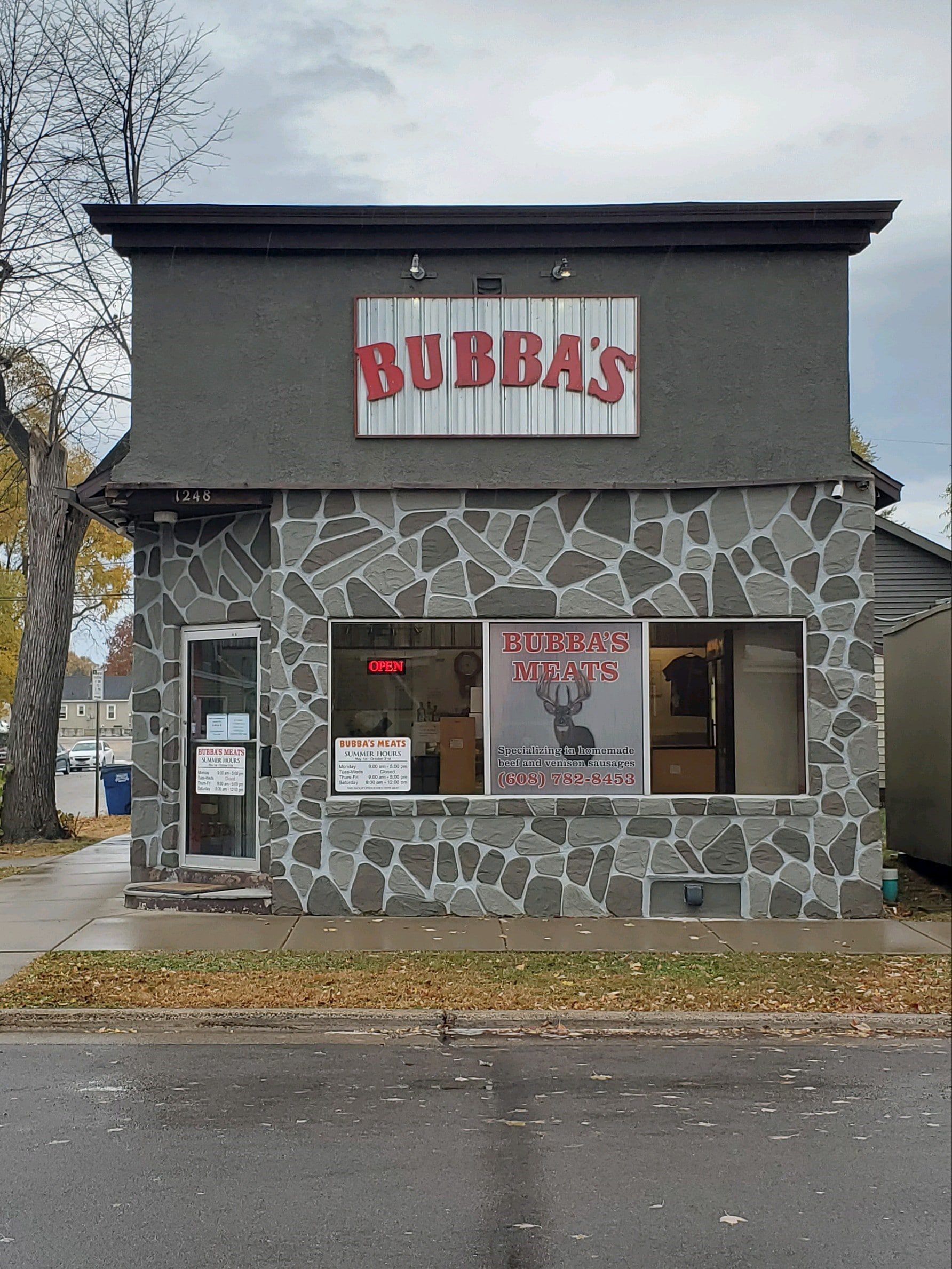 Bubbas Building